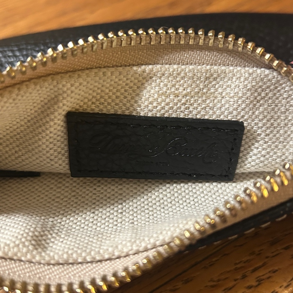 Dooney and bourke wristlet - Picture 5 of 5